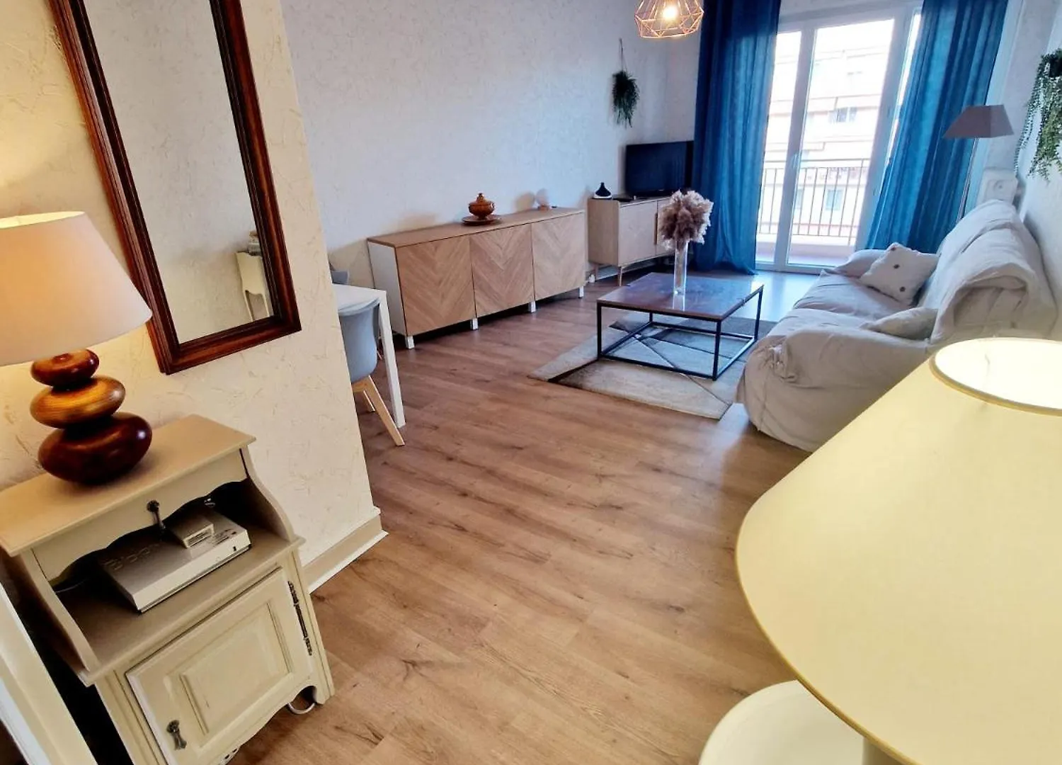 דירה קאן סור מר Appartement Traversant Avec Parking Gratuit Et Navette Gratuite Plage A 2 Mn A Pied צרפת